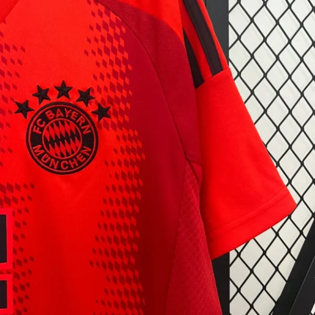 Bayern Monaco - Thuis Shirt 2024/2025